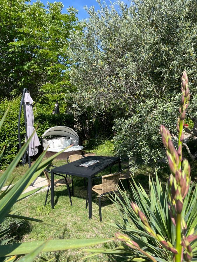 Sainte Victoire Le Cabanon Villa Puyloubier Ngoại thất bức ảnh